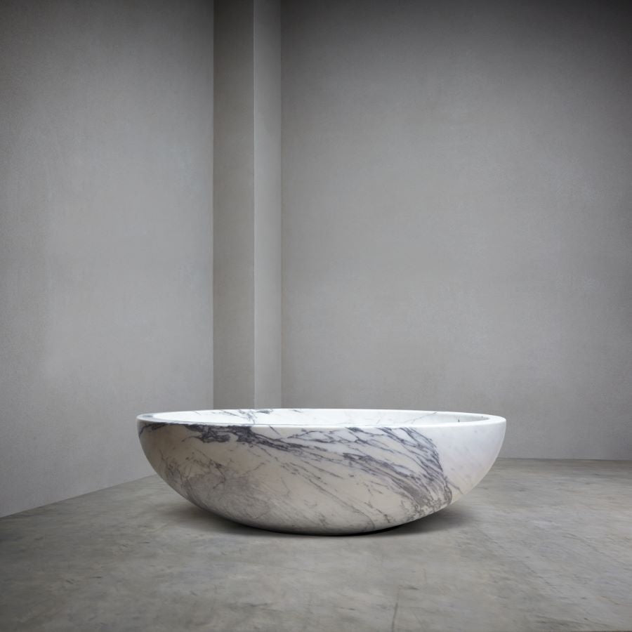 Arabescato Oval Luxury Bathtub | Honed Marble Luxury Bath