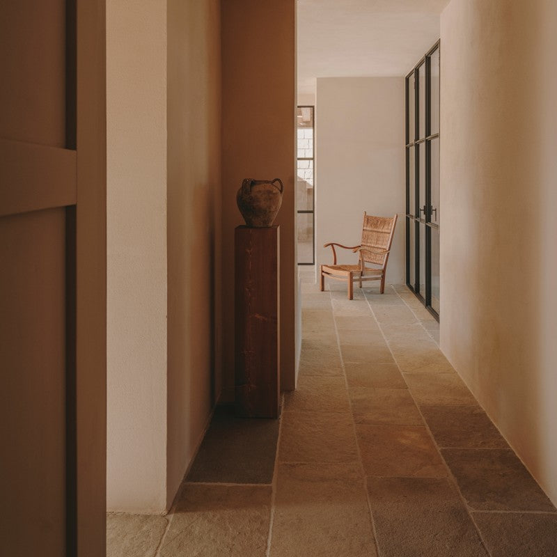 Bordeaux Argento Flagstone | Tumbled Limestone Distressed Greige Floor Tile