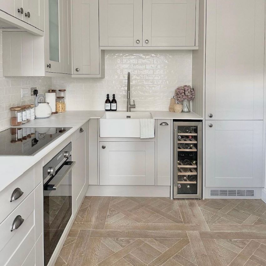 Kingswood Versailles Taupe | Natural Porcelain Wood Effect Greige Floor & Wall Tile