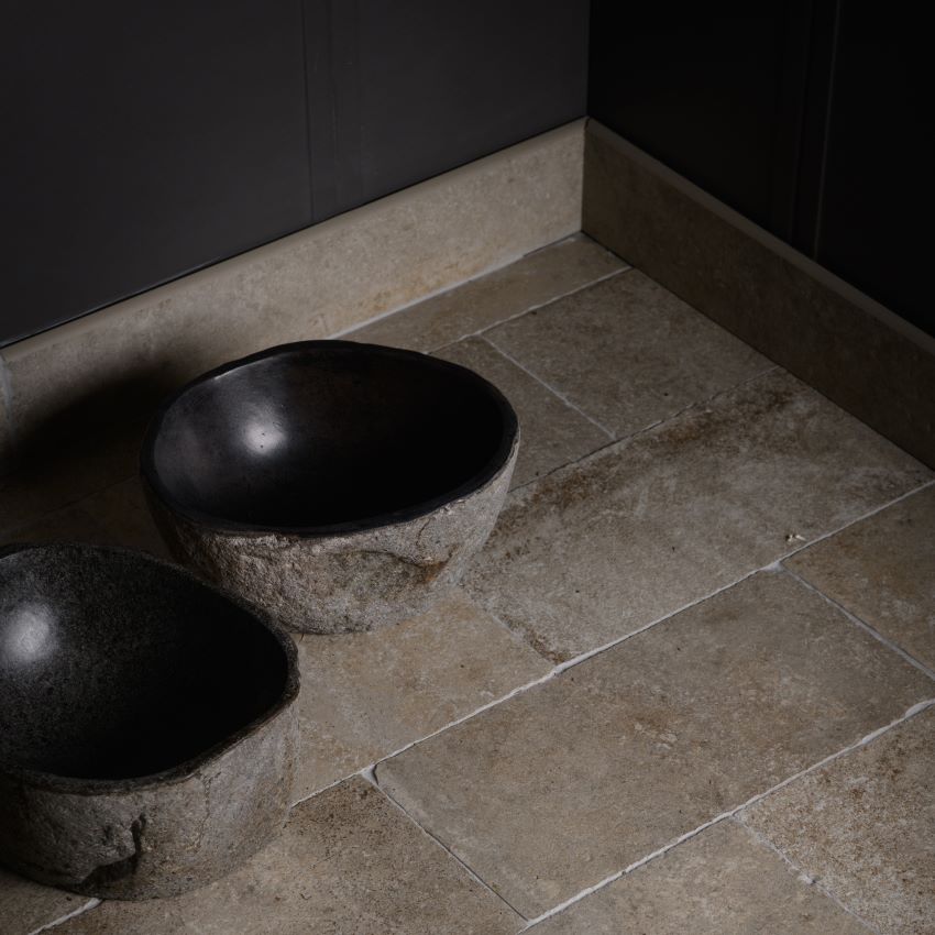 Montpellier Beige Skirting