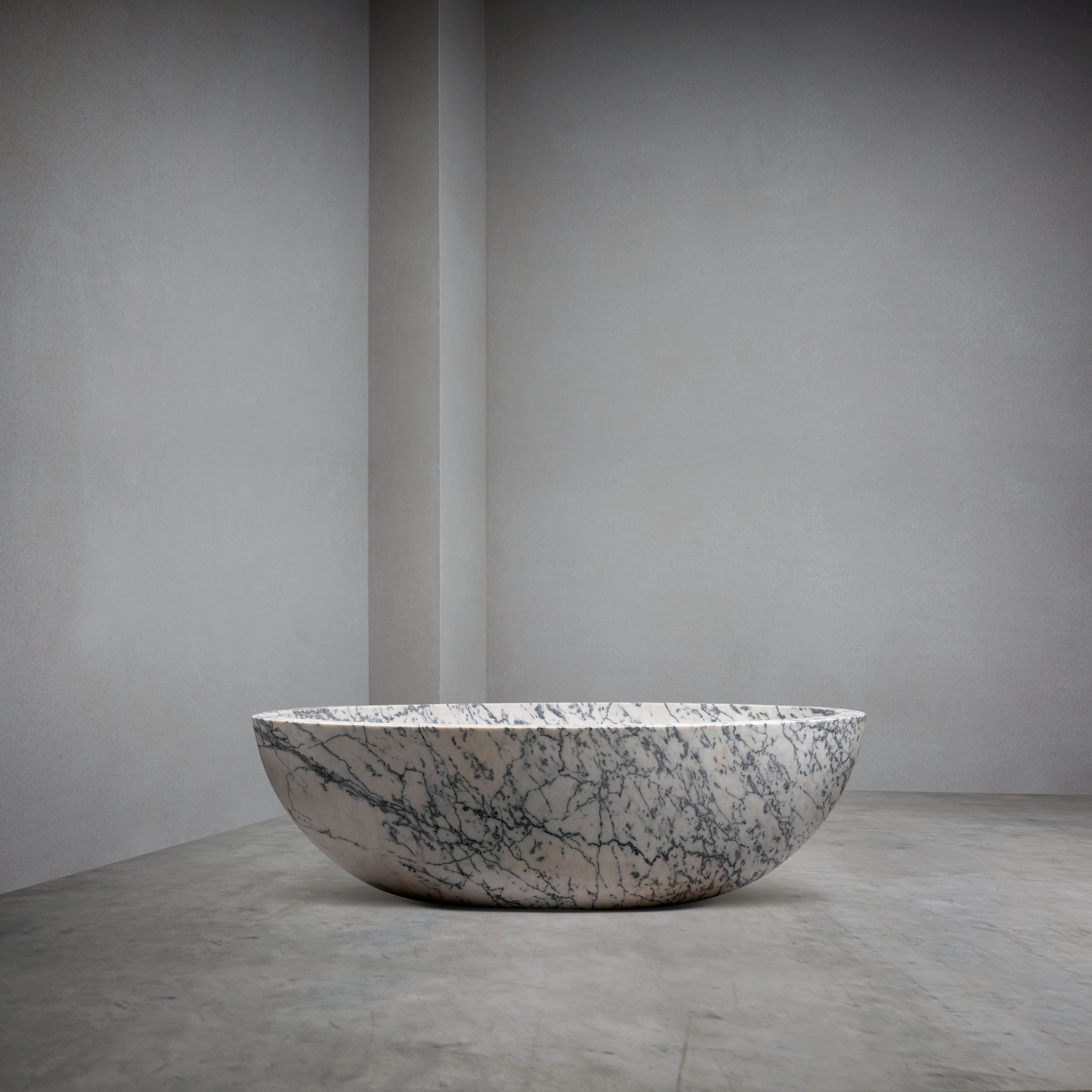 Pele De Tigre Marble Half Egg Luxury Bath | Honed Marble Luxury Bath