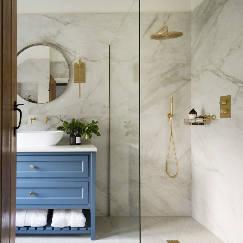 Antique Calacatta Marble Effect Porcelain Bathroom Tile