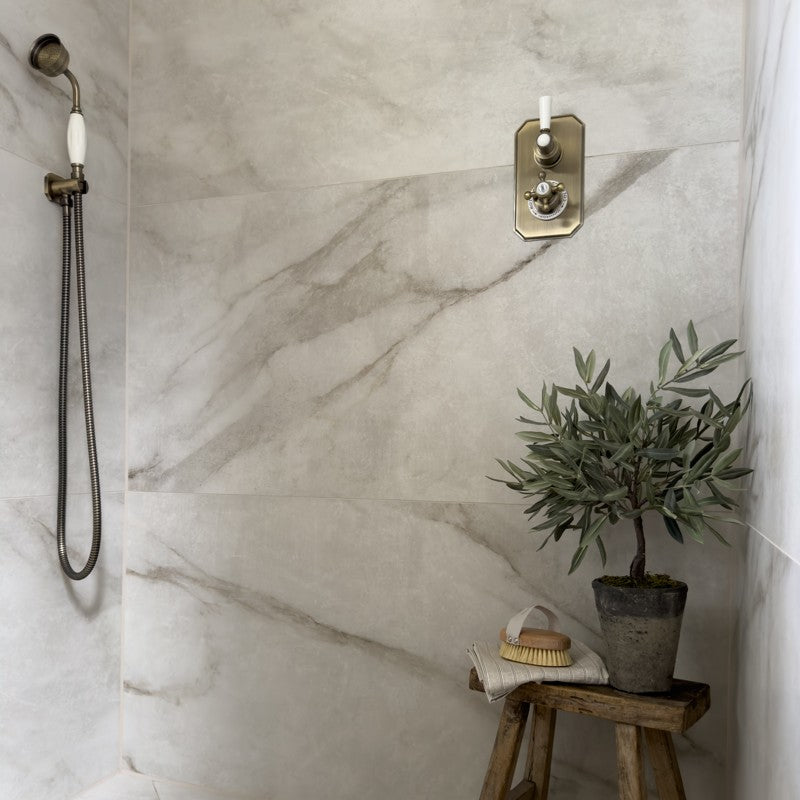Antique Calacatta Marble Effect Porcelain Bathroom Tile