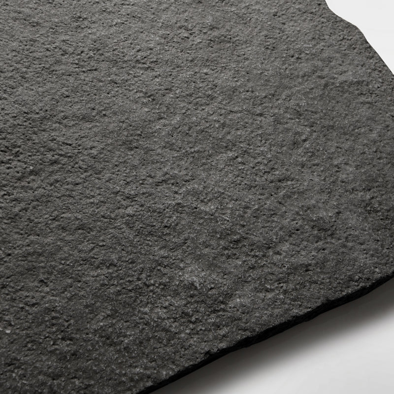 Bordeaux Black Flagstone - Distressed Limestone