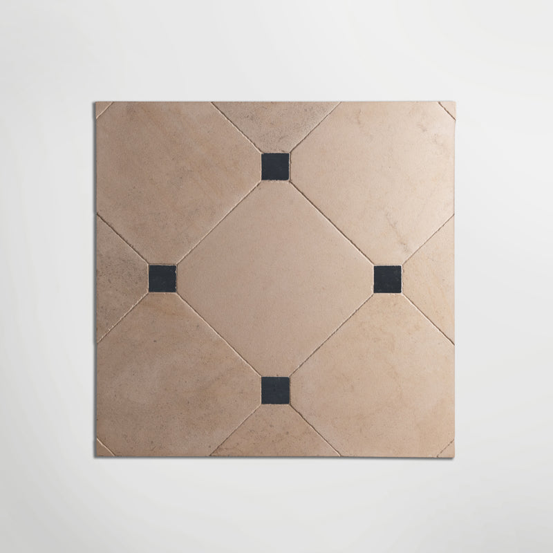 English Heritage Marble Hill White Octagon - Distressed Limestone
