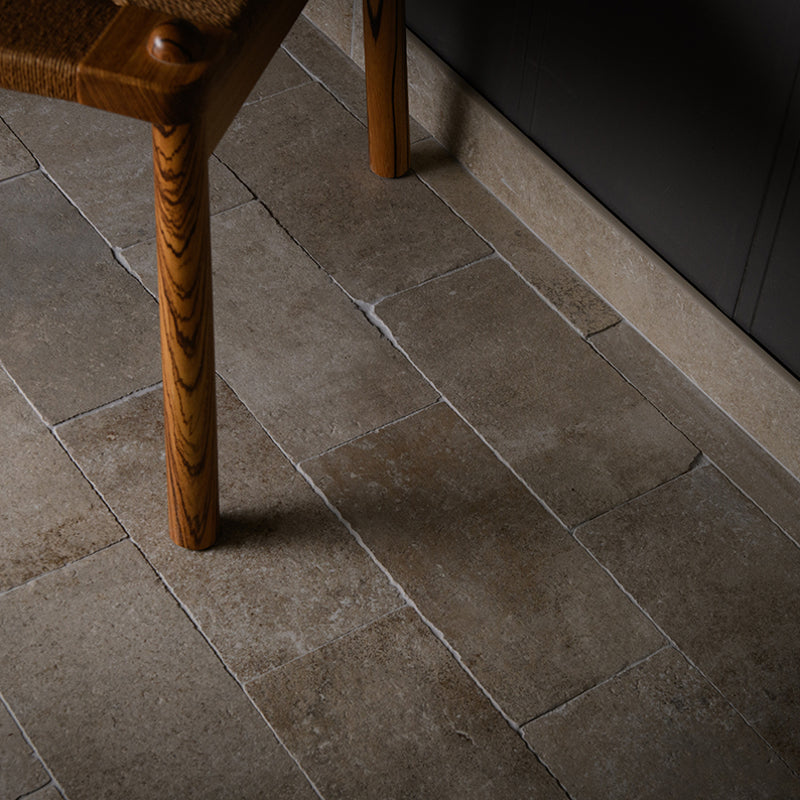 Montpellier Beige Skirting