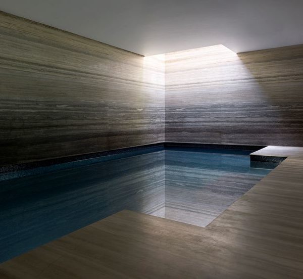 Lapicida_Tuscan-Travertine_Swimming-Pool_Polished