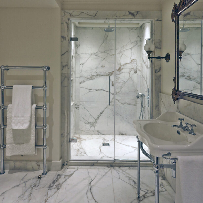 Lapicida Calacatta marble ideal for bathroom and wet room flooring and walls