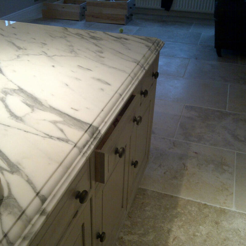 Lapicida Statuario marble is ideal for vanity tops, wet rooms and bathrooms
