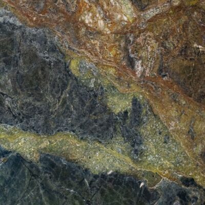 Lapicida Verde Borgogna is an exciting marble with colours from dark and light green to gold and brown