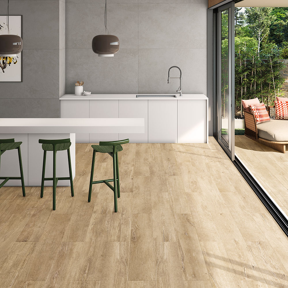 Lapicida Lenke Honey porcelain wood flooring tile for rooms in full sun