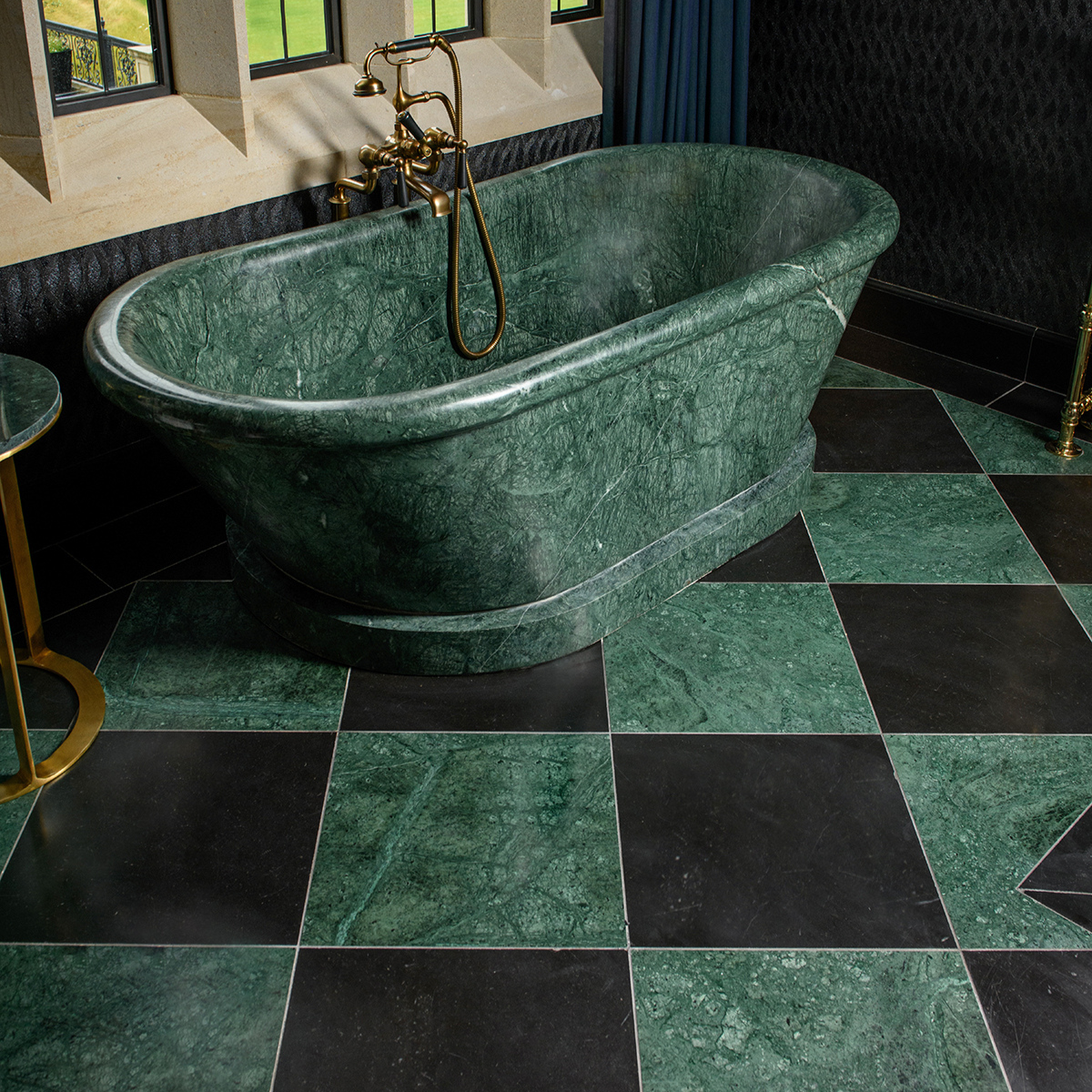 Neo Jacobean project - marble bath and flooring from Lapicida