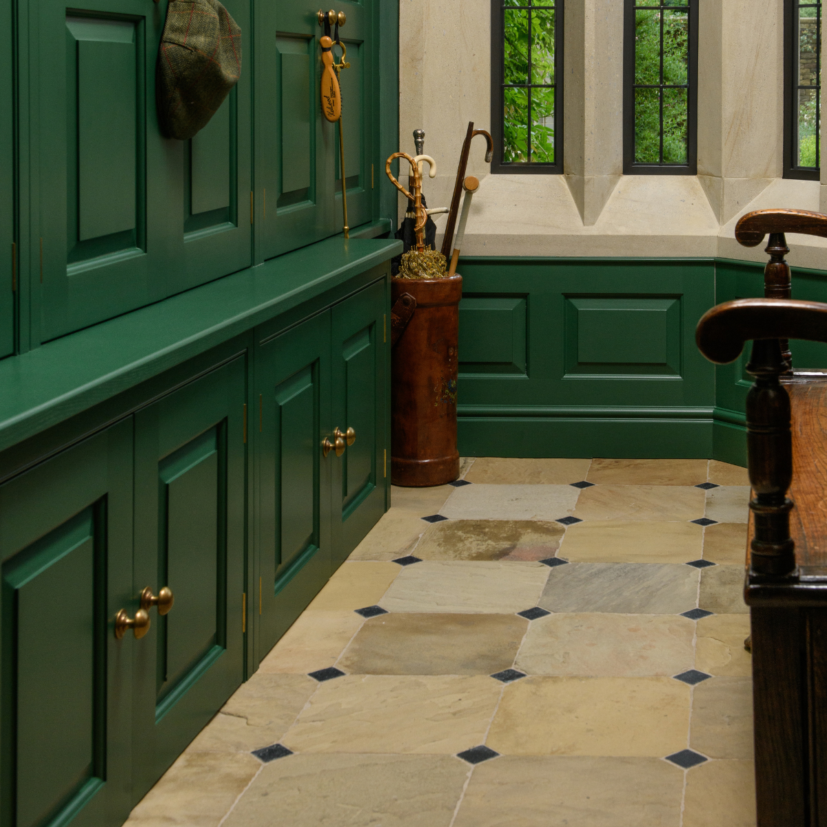 Neo Jacobean project - reclaim flooring from Lapicida