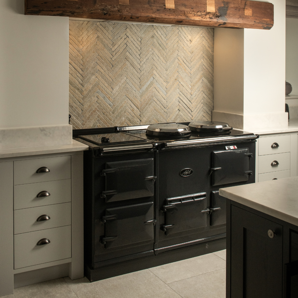 Lapicida Danby Grange project with tiles as rustic kitchen splashback