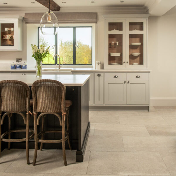 Lapicida porcelain floor tiles for kitchens